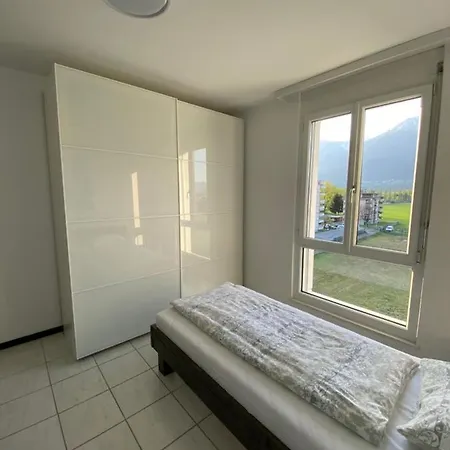 Διαμέρισμα Schone 4.5-zimmerwohnung Mit Sicht Ins Grune